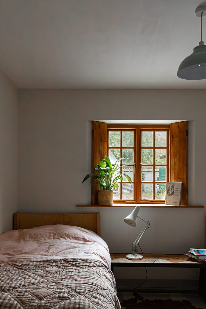 Bedroom_cottage_farmhouse_vintage_inspiration